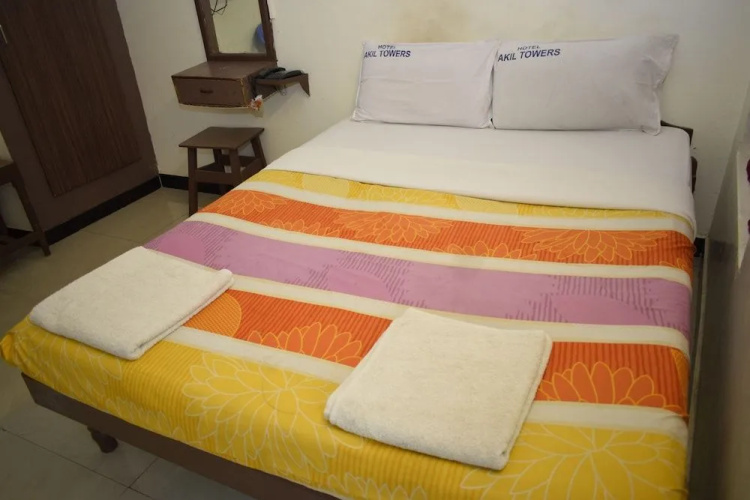 Hotel Akil Towers