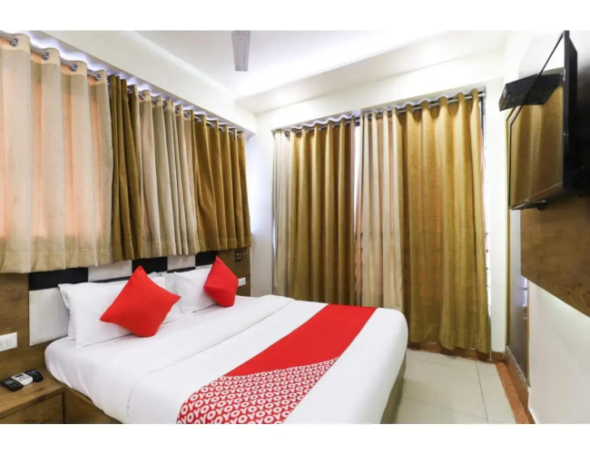 Hotel Supreme