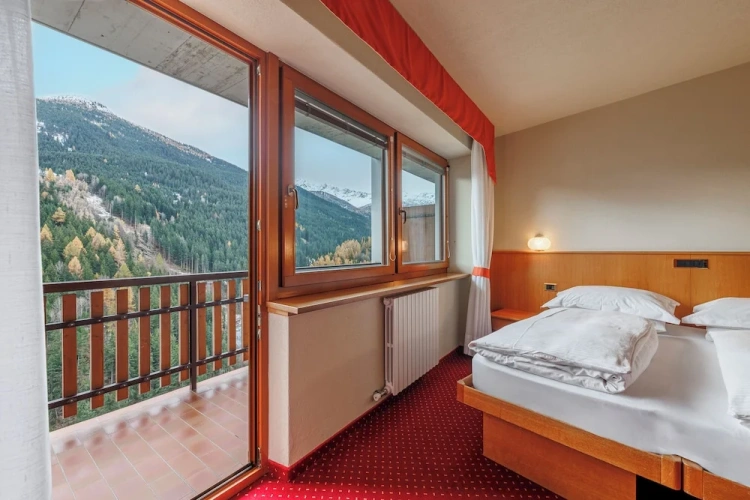 1 Bedroom Superior Double room with balcony