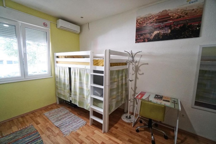 Bed in Dorm