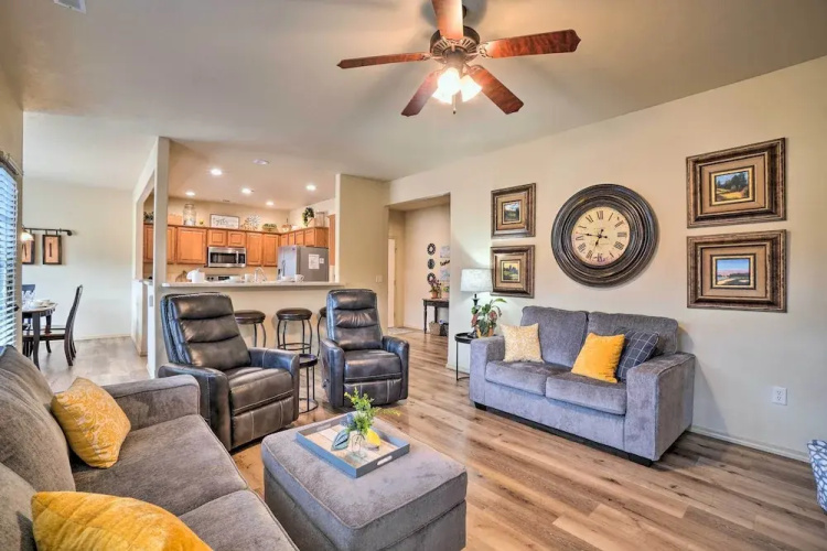 Branson West Villa w/ Golf Course View & Pool!