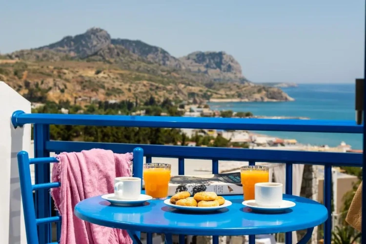 Deluxe Double room with balcony and with sea view