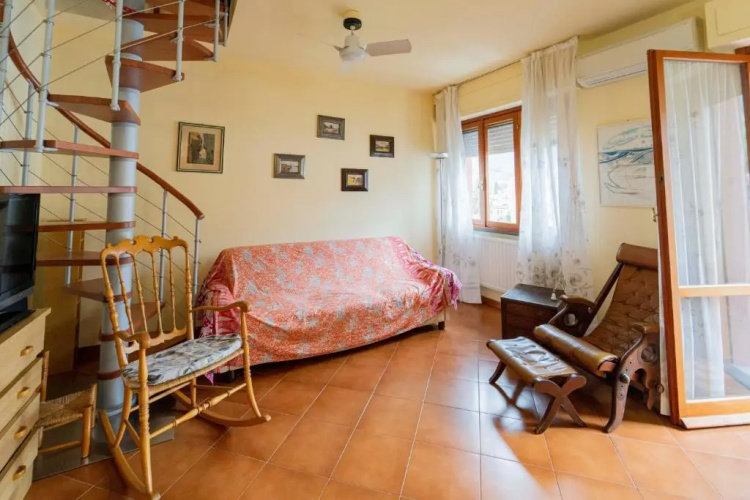 121 - Casa Levanto, 5 minuti dal mare e spiaggia