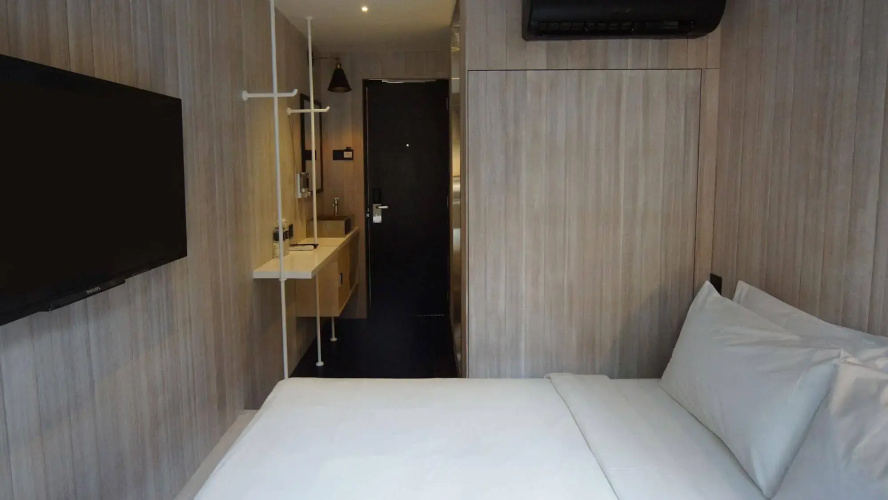 Container Hotel