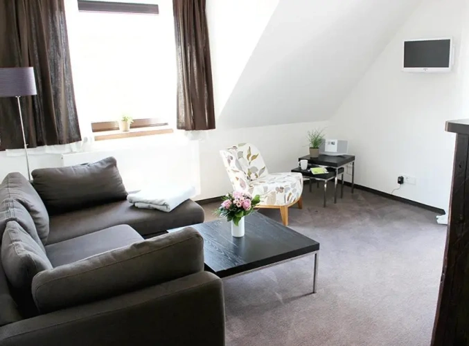 1 Bedroom Apartment with balcony