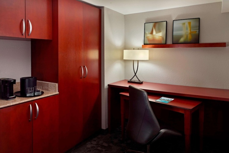 Sonesta Select Atlanta Cumberland Galleria photo 8