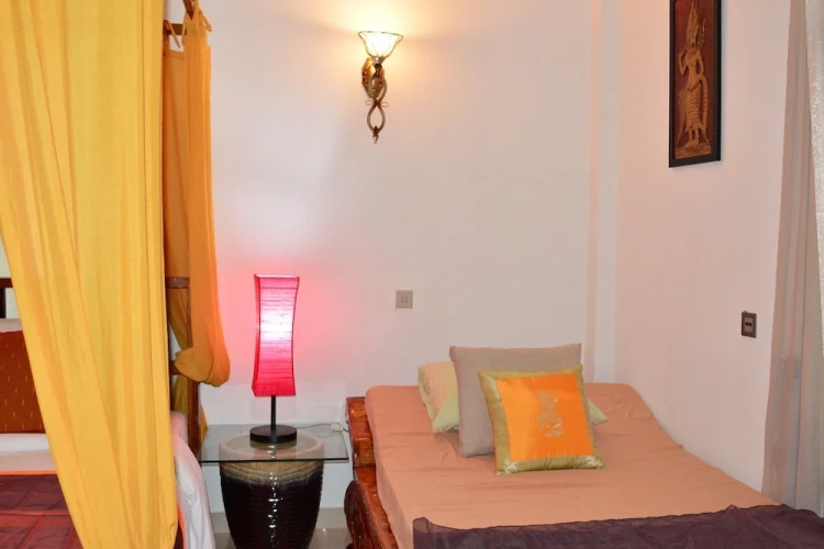 1 Bedroom Deluxe Single room with balcony and with land view