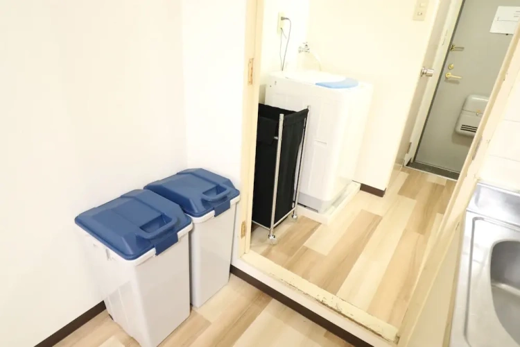 Comfort room