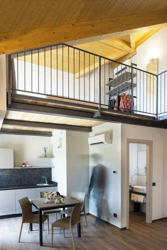 Superior Apartment with balcony and with courtyard view