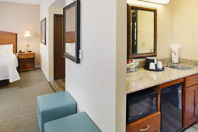 Hampton Inn & Suites Mansfield - Midlothian, TX