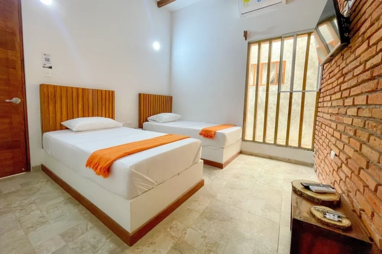 Standard Twin room