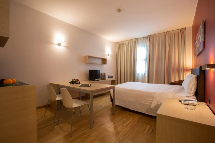 Euro Hotel Residence