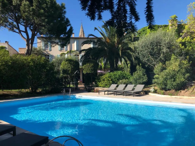 Le Jardin D'homps