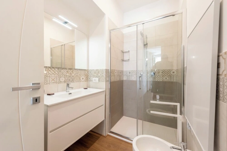 3 Bedrooms Family Apartment