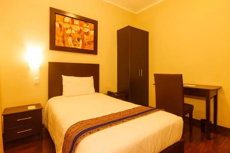 Standard Single room