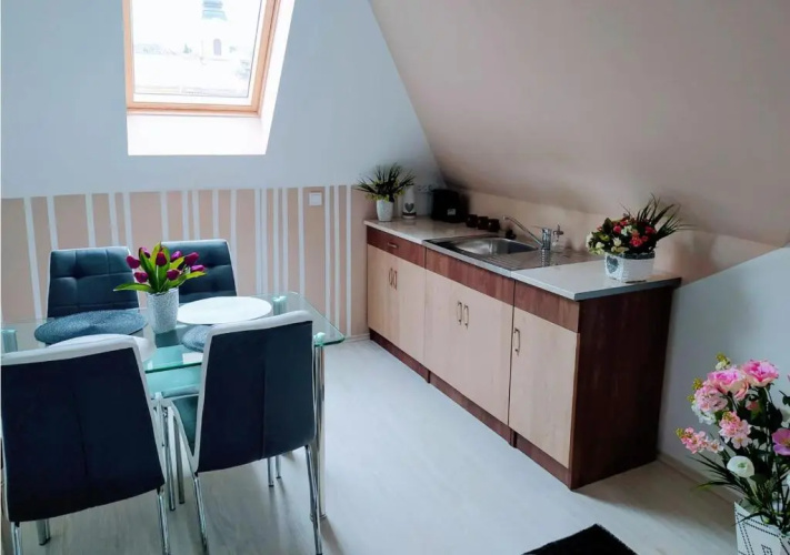 Müezzin Apartman