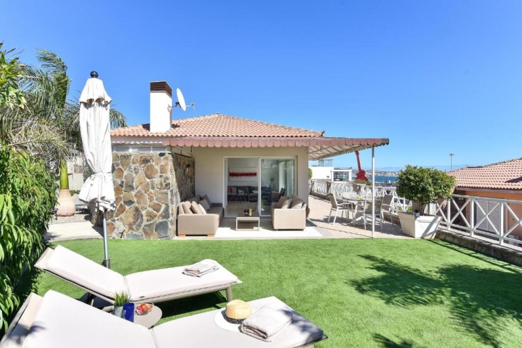 3 Bedrooms Cottage