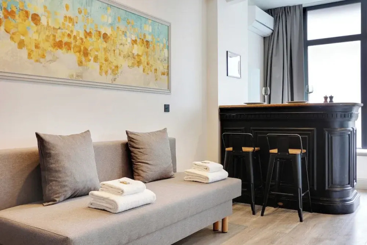 Modern Apartment - 1br/2p - Roquette