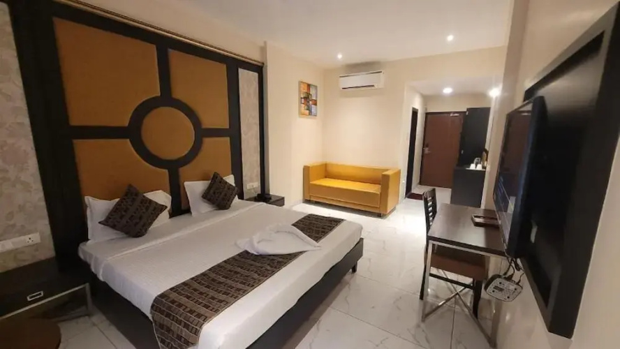 Hotel Simran International