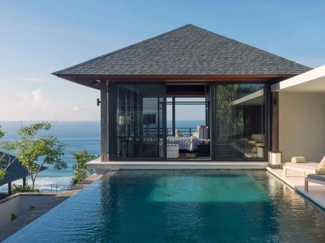 Villa with sea view