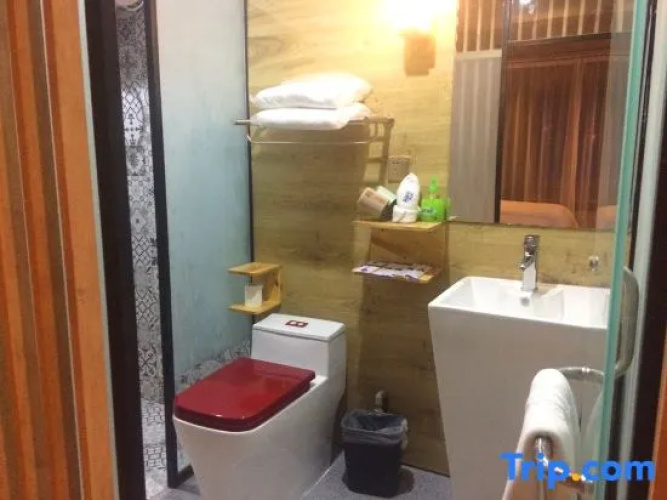 Blue Berry Hotel