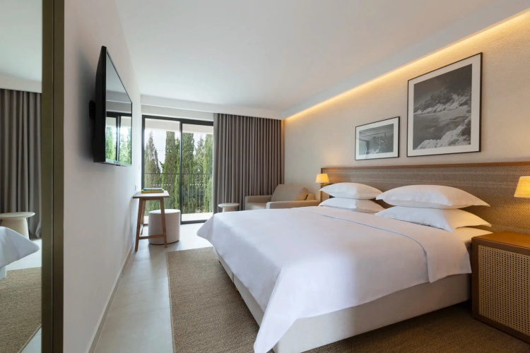 Superior Double room with balcony