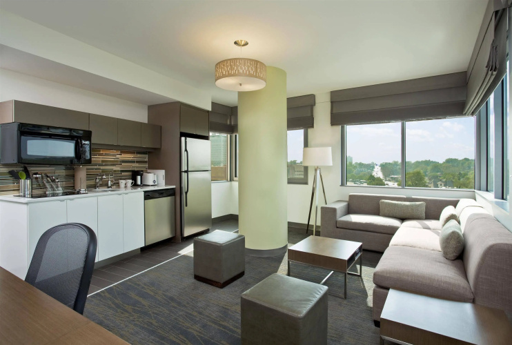 Element Omaha Midtown Crossing