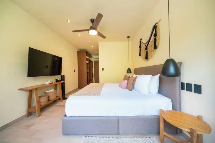 Cozy Apartment with Jungle View in Tulum