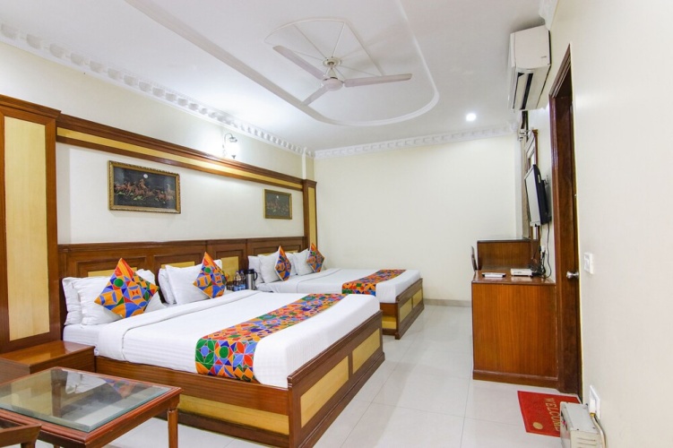 Standard Family room