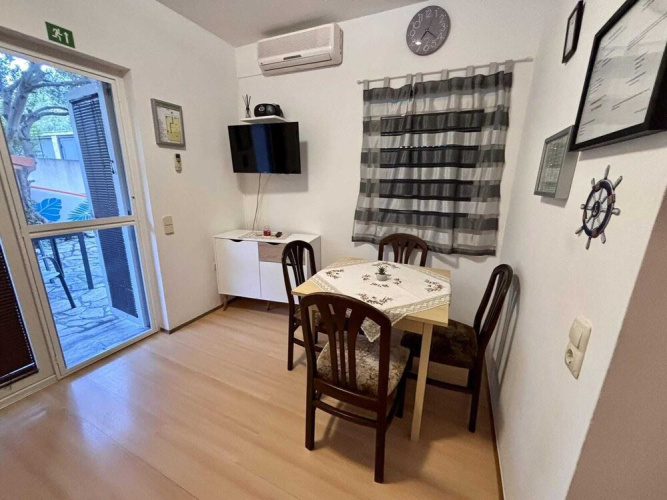 Apartments Strahija