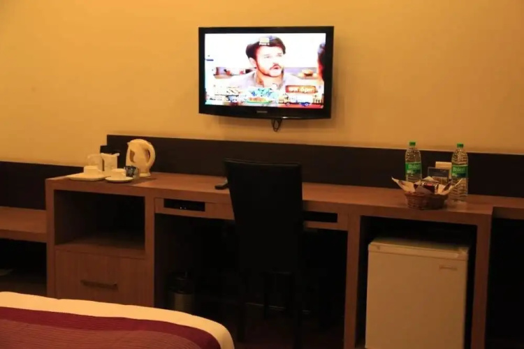 Indiyaah Inn