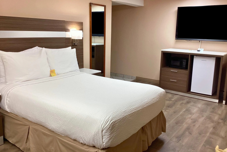 Days Inn by Wyndham Fredericton photo 6