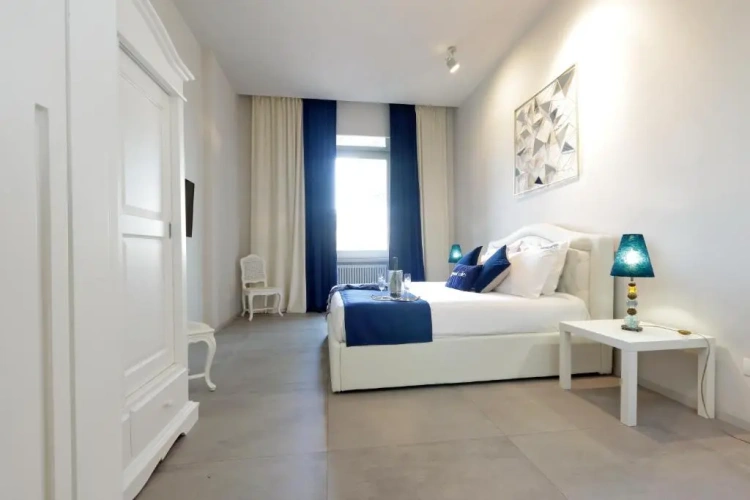 3 Bedrooms Apartment