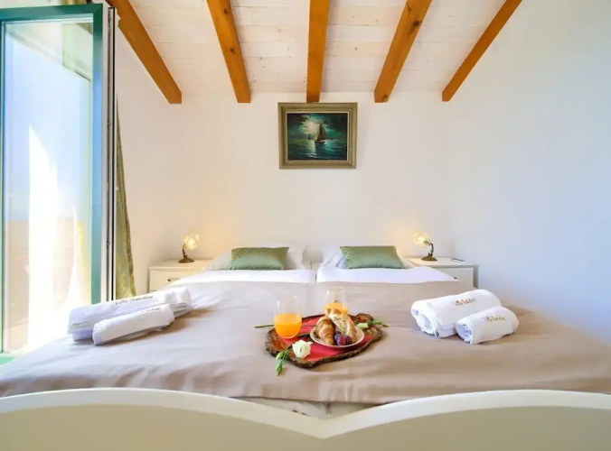 Tranquil Getaway Polje Villa With Pool
