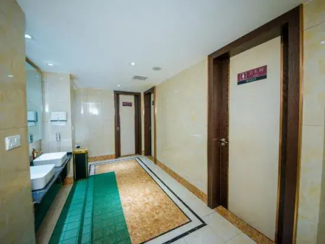 Jin E Hotel