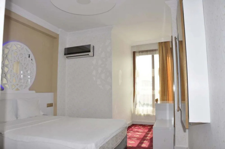 Ugur Otel