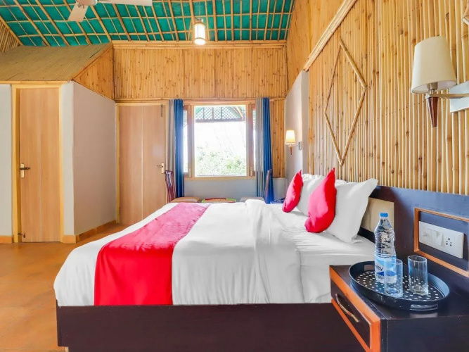 Oyo 40117 Pine View Resort
