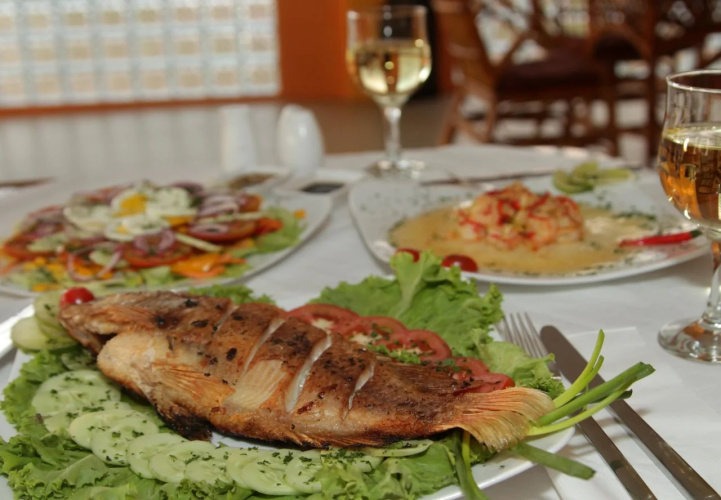 Sunset Lounge