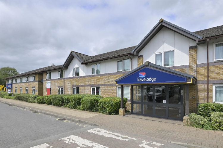Travelodge Bicester Cherwell Valley M40