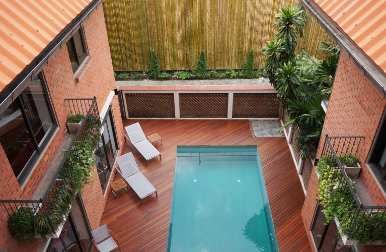 Double Suite with pool view