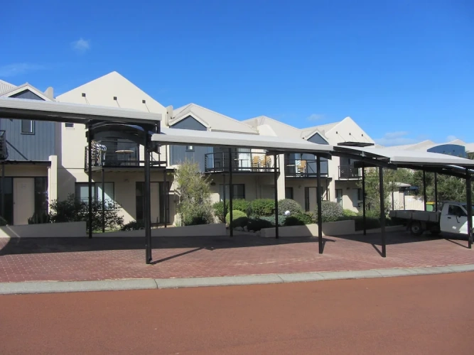 2 Bedrooms Cottage with balcony