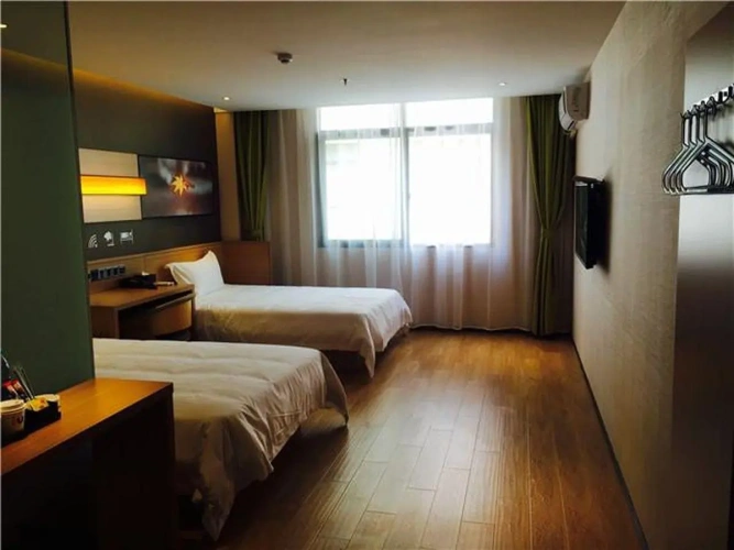 Economy Twin room