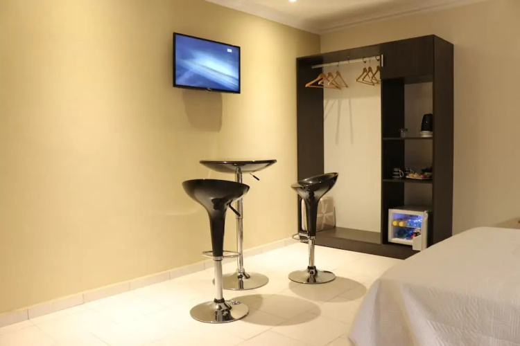 Eclat Suites