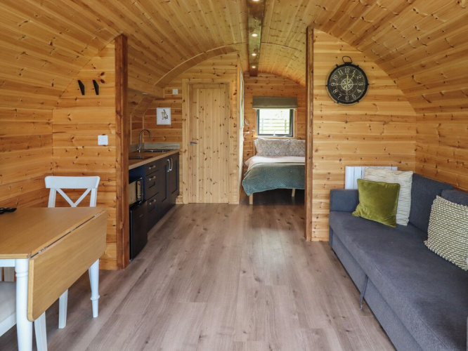 Dryfe Lodge