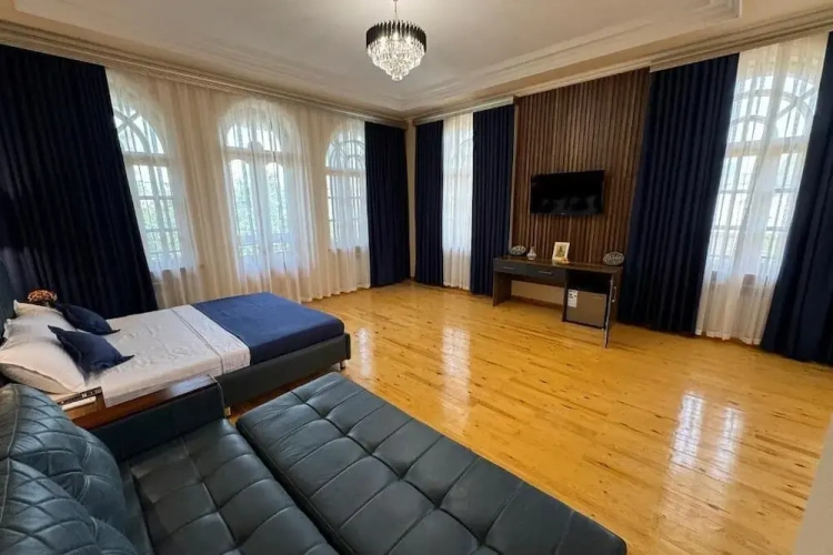 Comfort Double room with balcony and with courtyard view