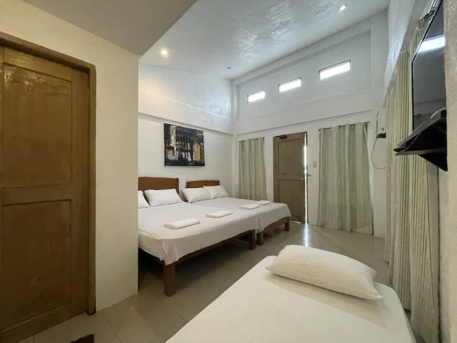 Economy room