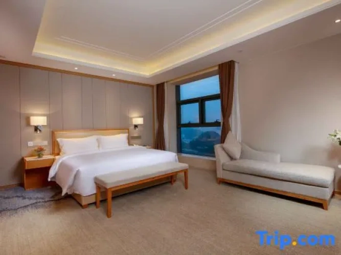 Premier Twin room