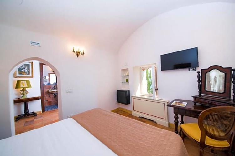 1 Bedroom Comfort room with ocean view
