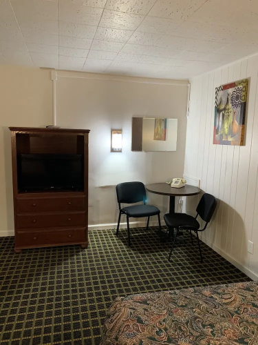 Boone Trail Inn