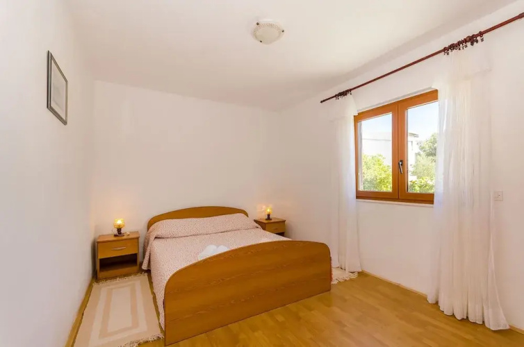 Apartment Lavcevic